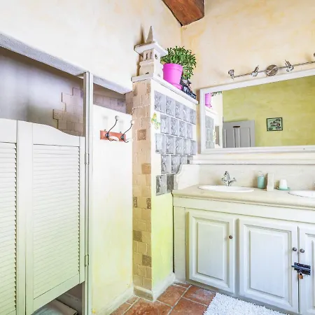 Villa L'oliveraie By Interhome Le Barroux